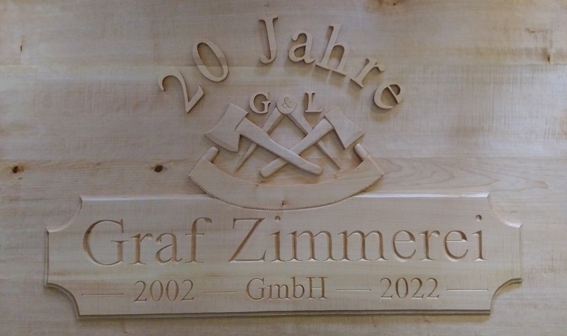 Relief: 20 Jahre Graf Zimmerei GmbH